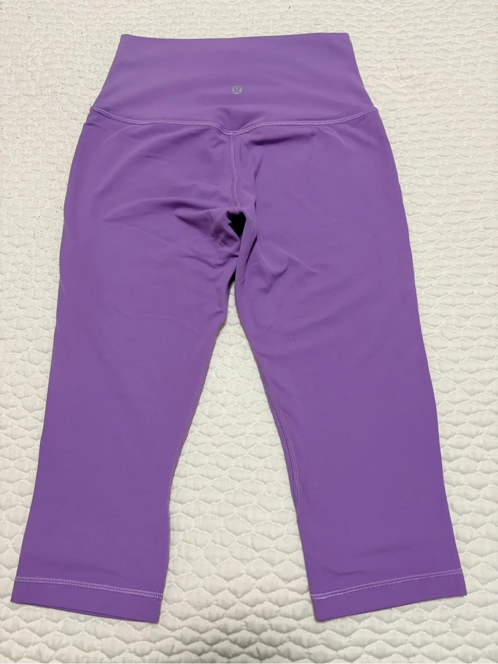 lululemon athletica Lavender Capri Leggings